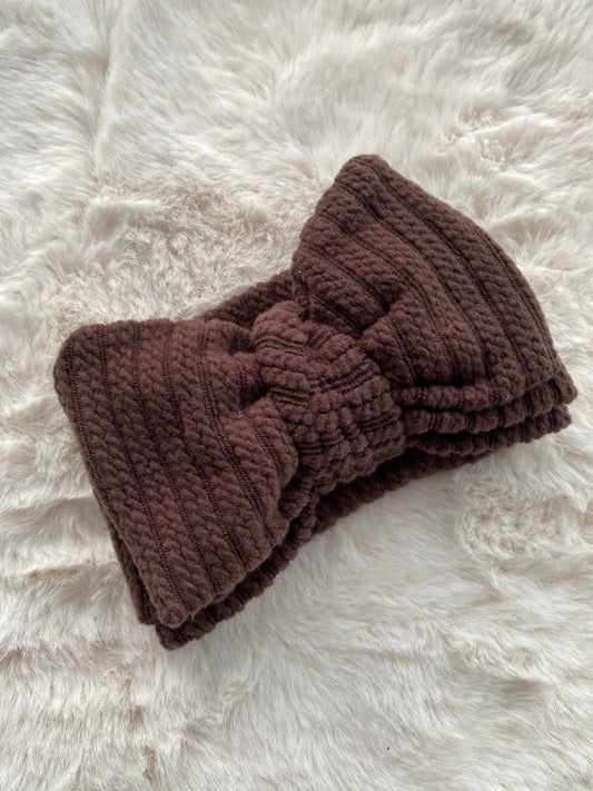 Chunky Knit Topknot - -Chocolate