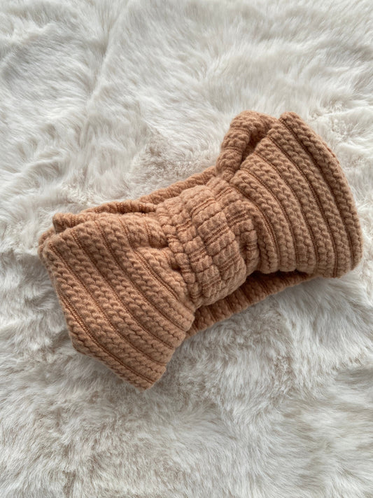 Chunky Knit Topknot - Caramel